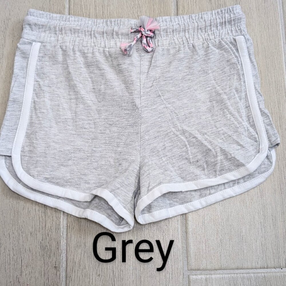 Kids' Soft Grey Elastic-Waist Shorts with Braided Tassel Drawstring NWOT